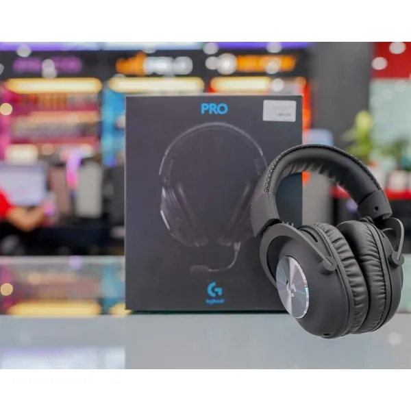9 tai_nghe_logitech_g_pro_gaming_black__1_0