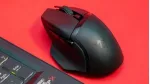 Trải nghiệm chuột chơi game Razer Basilisk X HYPERSPEED Wireless. 